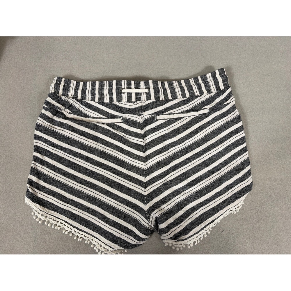 Bundle of 2 shorts: White Denim Distressed & Jolt Striped Pom Pom Shorts medium - Picture 6 of 9